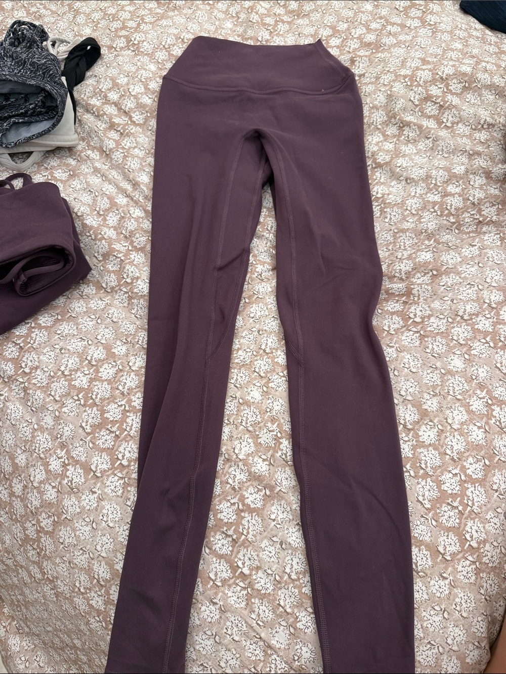 CSB High-Waist Plum Leggings